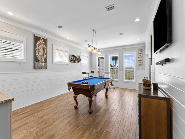 Six Bedroom Gulf Front Vacation Rental in Grayton Beach